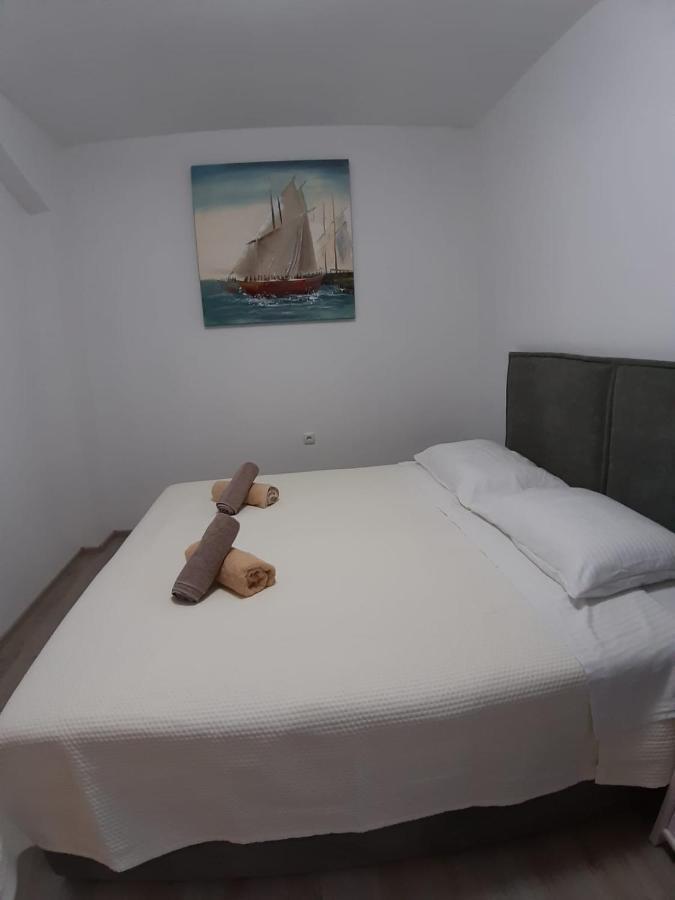 Noah Apartman Zára
